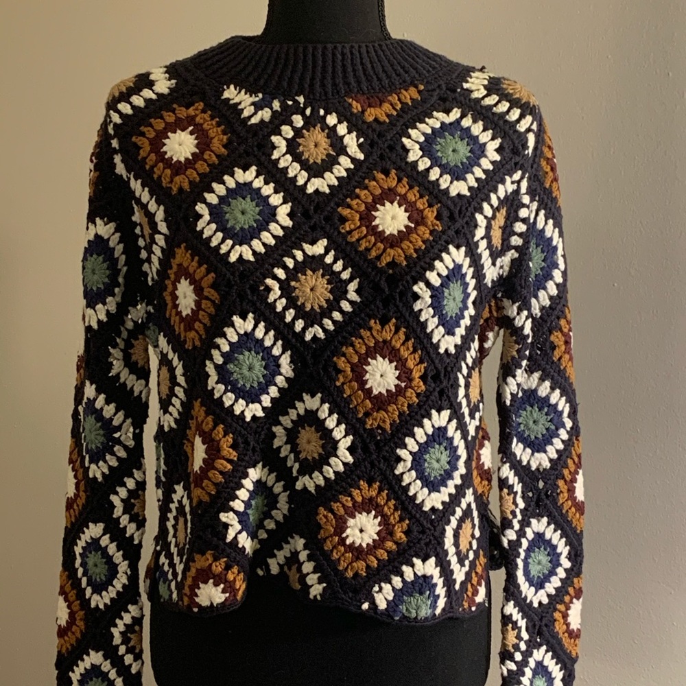 Zara crochet sweater